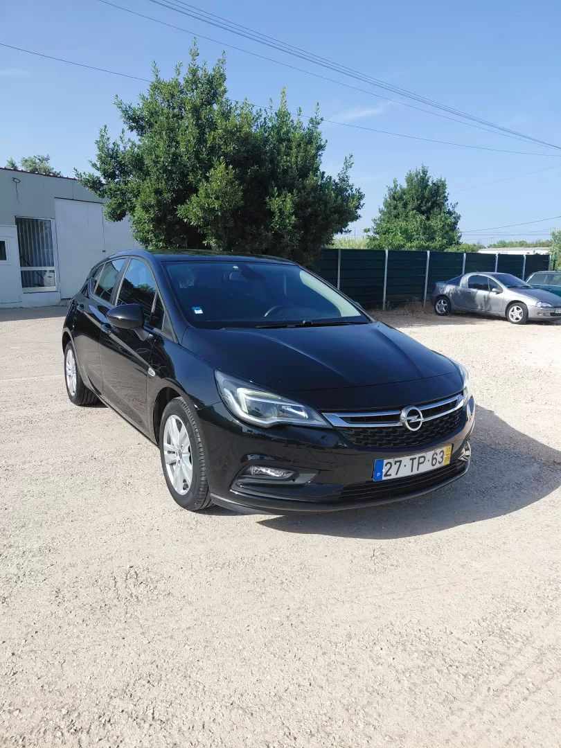 opel-astra-2017-diesel-1598cc