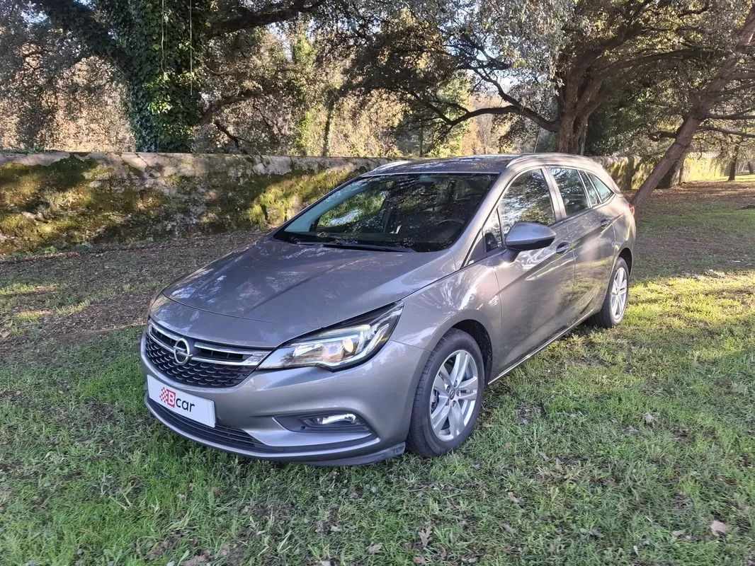 opel-astra-caravan-2017-diesel-1598cc