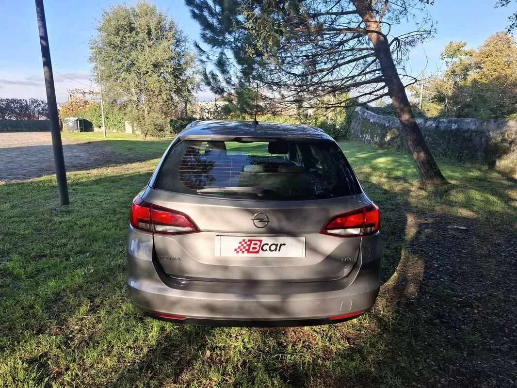 opel-astra-caravan-2017-diesel-1598cc