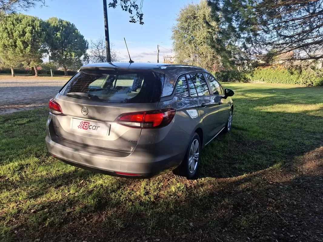 opel-astra-caravan-2017-diesel-1598cc