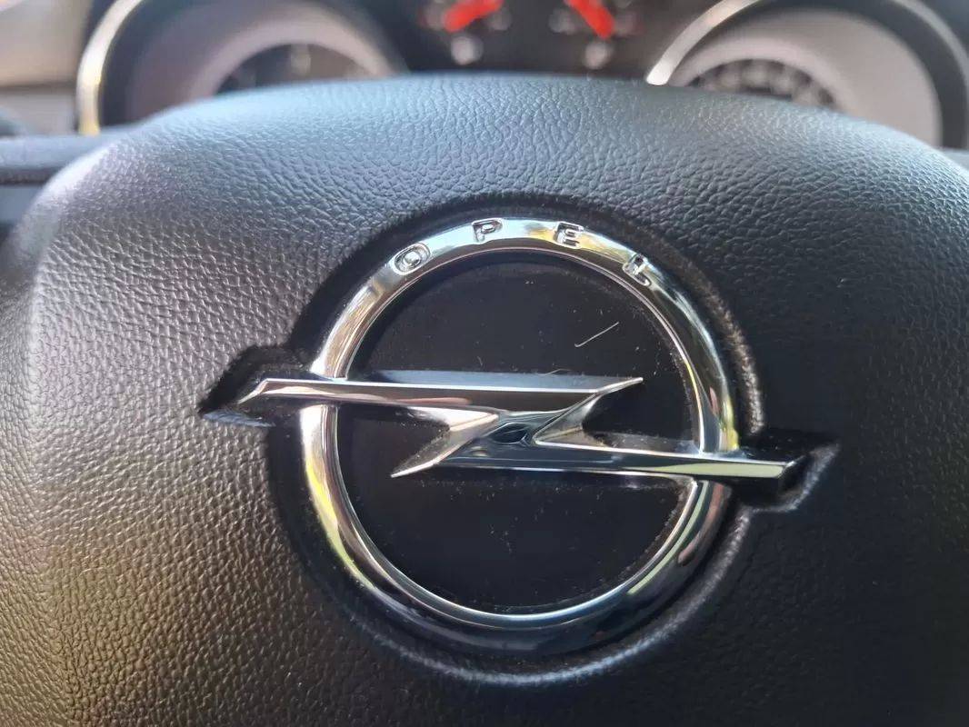 opel-astra-caravan-2017-diesel-1598cc