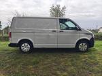 volkswagen-transporter-2023-diesel-1995cc
