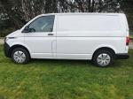 volkswagen-transporter-2023-diesel-1995cc
