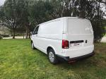 volkswagen-transporter-2023-diesel-1995cc