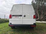 volkswagen-transporter-2023-diesel-1995cc