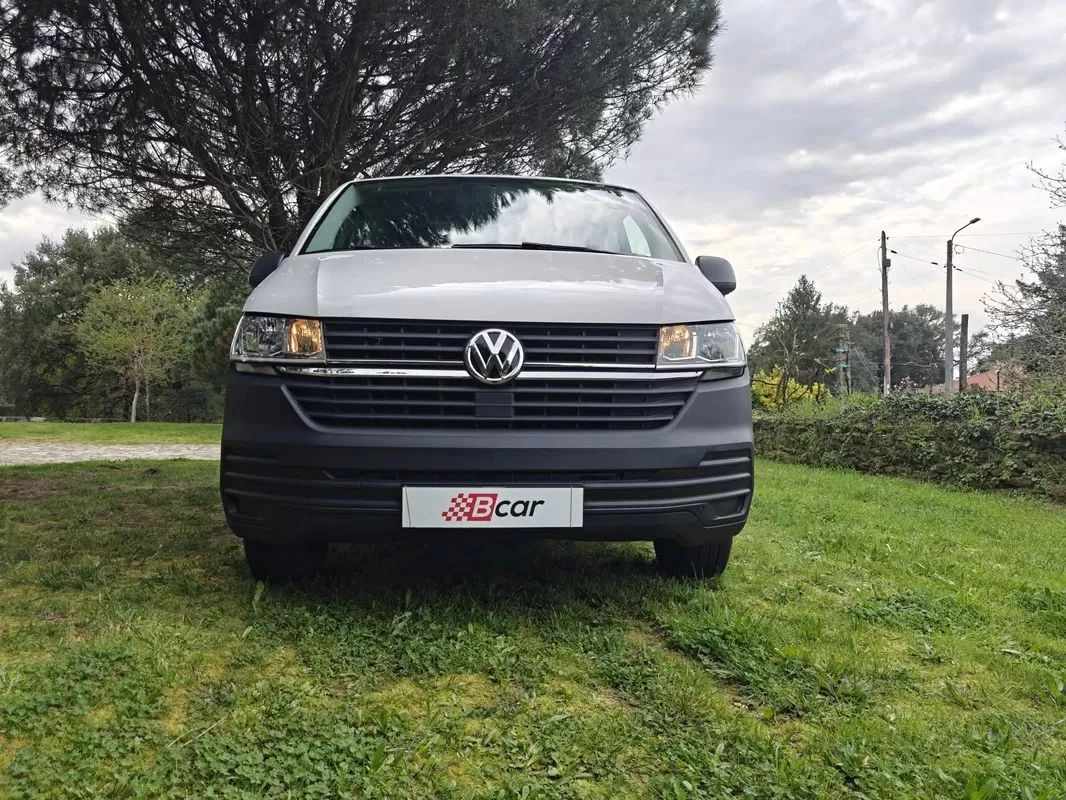 volkswagen-transporter-2023-diesel-1995cc