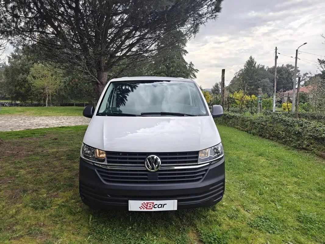 volkswagen-transporter-2023-diesel-1995cc