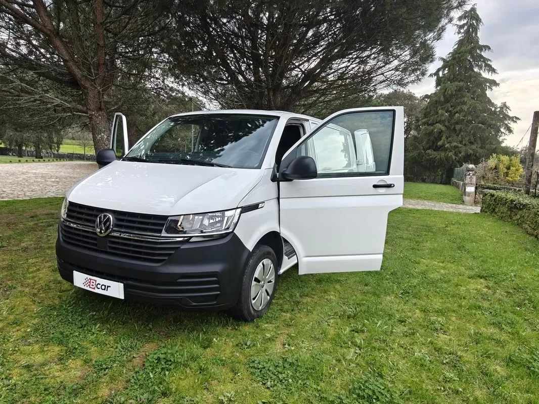 volkswagen-transporter-2023-diesel-1995cc