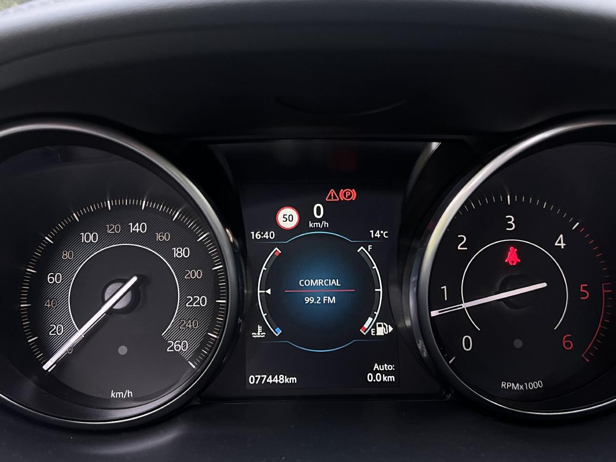 jaguar-e-pace-2018-diesel-1999cc
