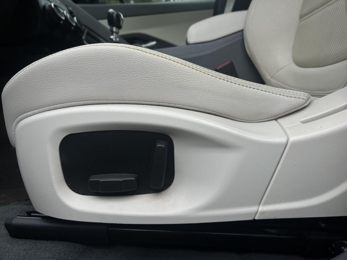 jaguar-e-pace-2018-diesel-1999cc