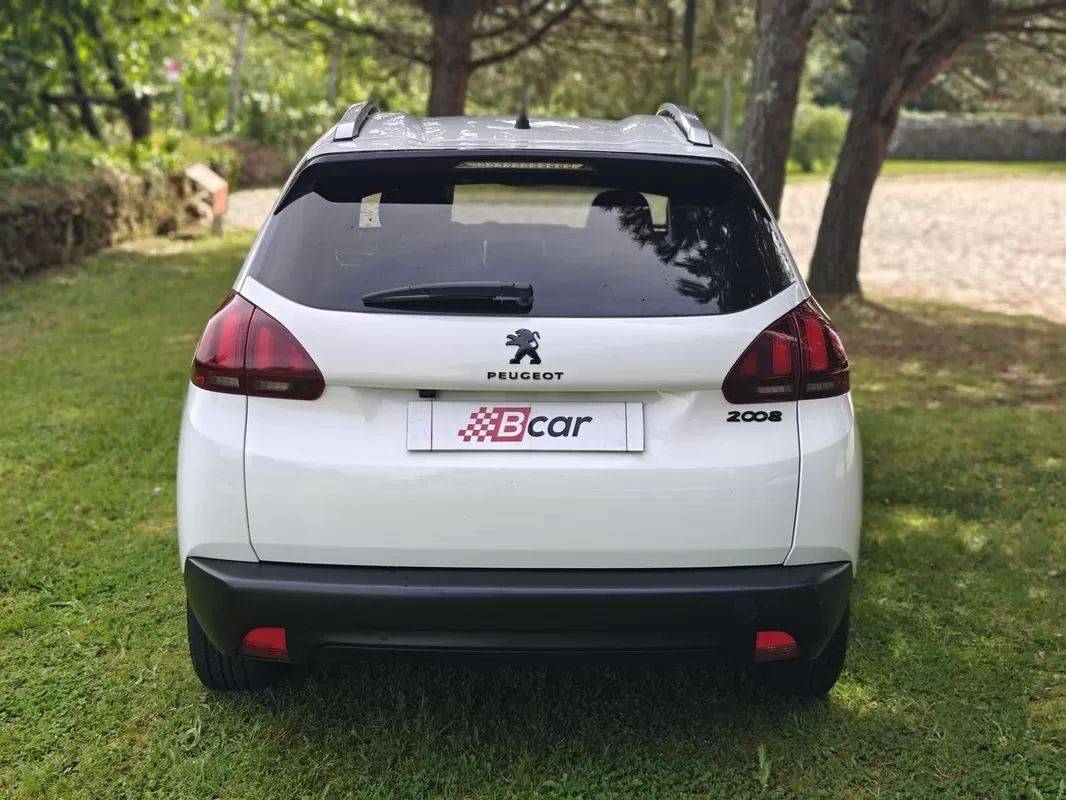 peugeot-2008-2018-gasolina-1199cc