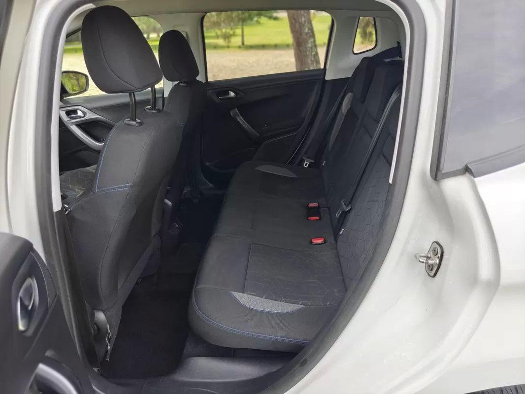 peugeot-2008-2018-gasolina-1199cc