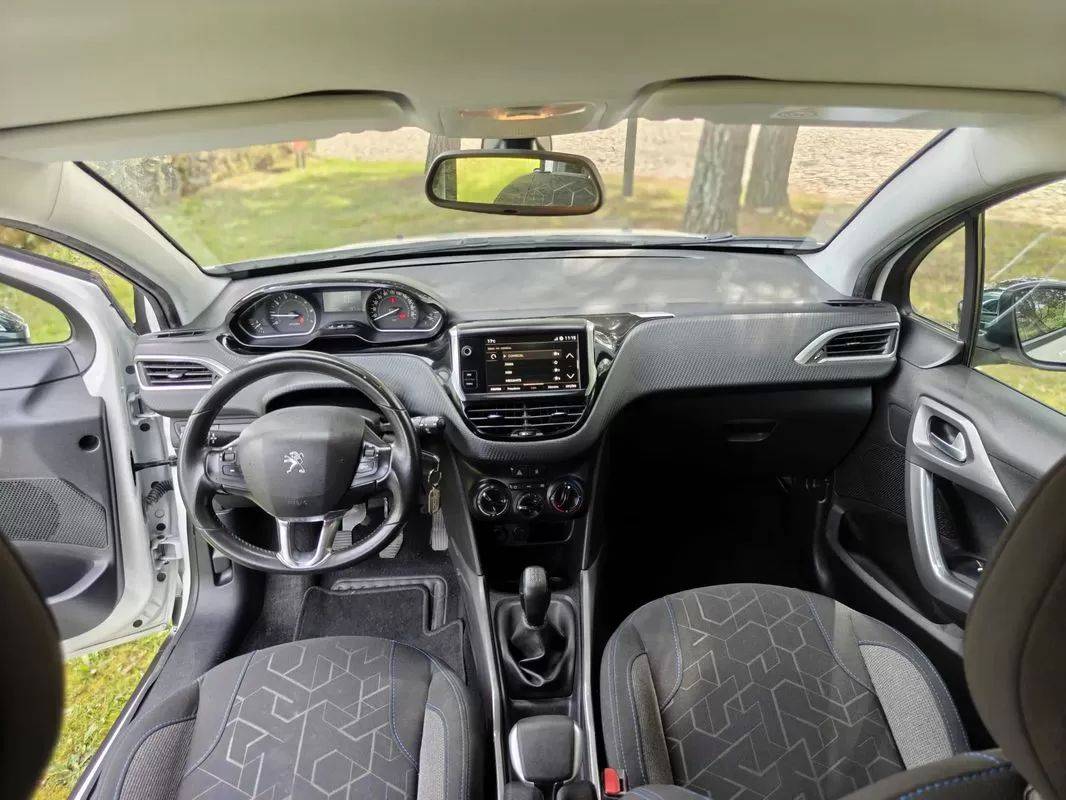 peugeot-2008-2018-gasolina-1199cc