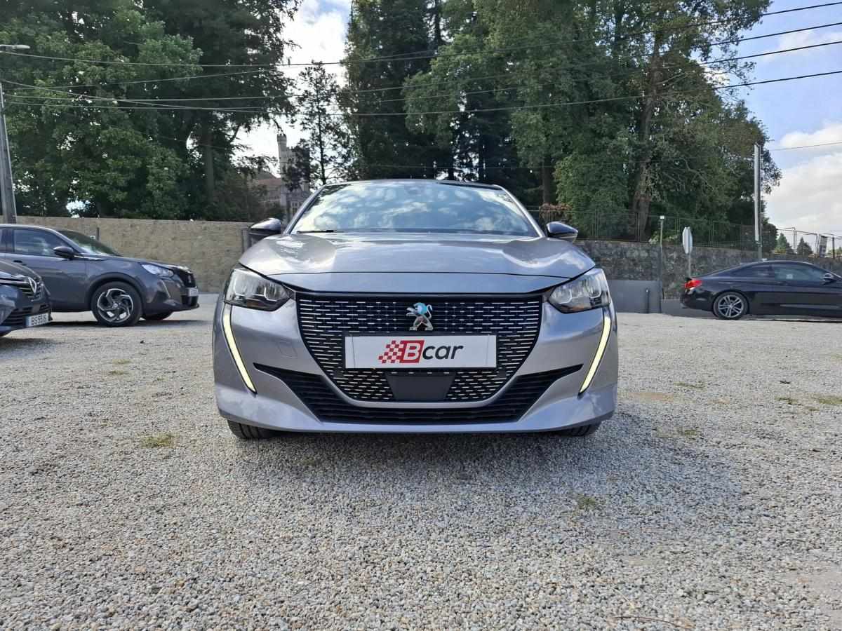 peugeot-208-2021-eletrico-500cc