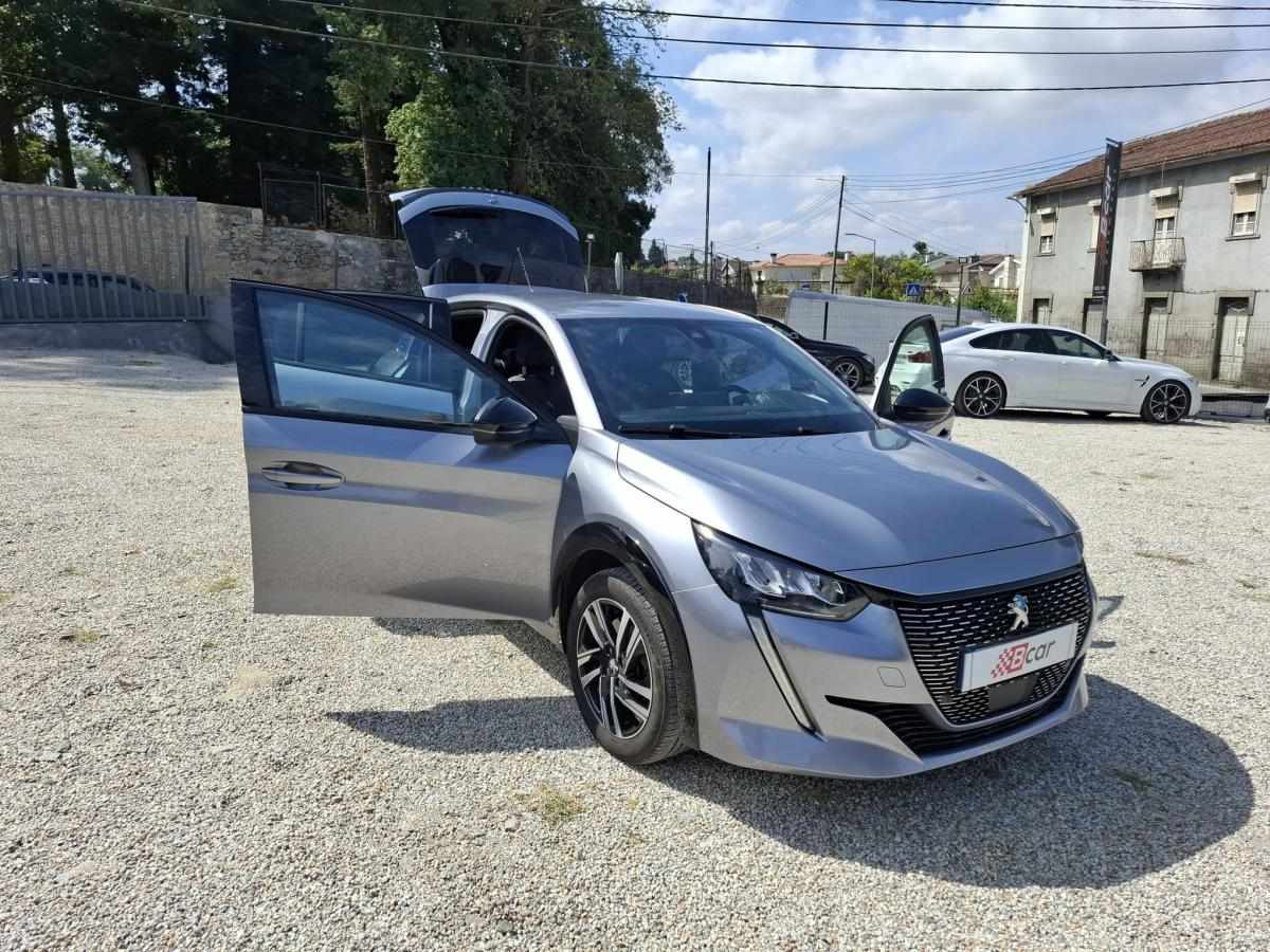 peugeot-208-2021-eletrico-500cc