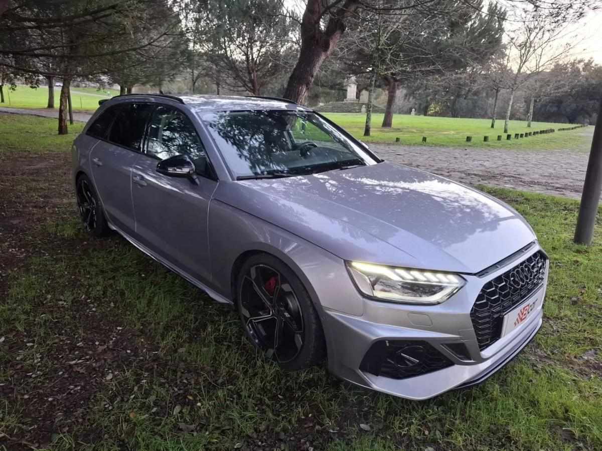 audi-a4-avant-2023-diesel-1968cc
