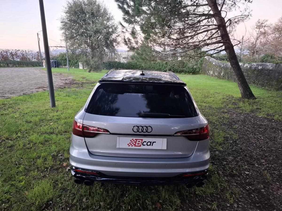 audi-a4-avant-2023-diesel-1968cc