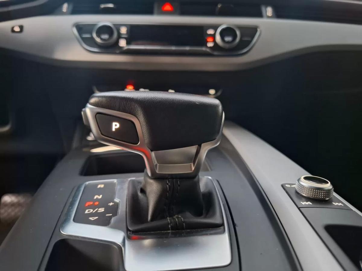 audi-a4-avant-2023-diesel-1968cc