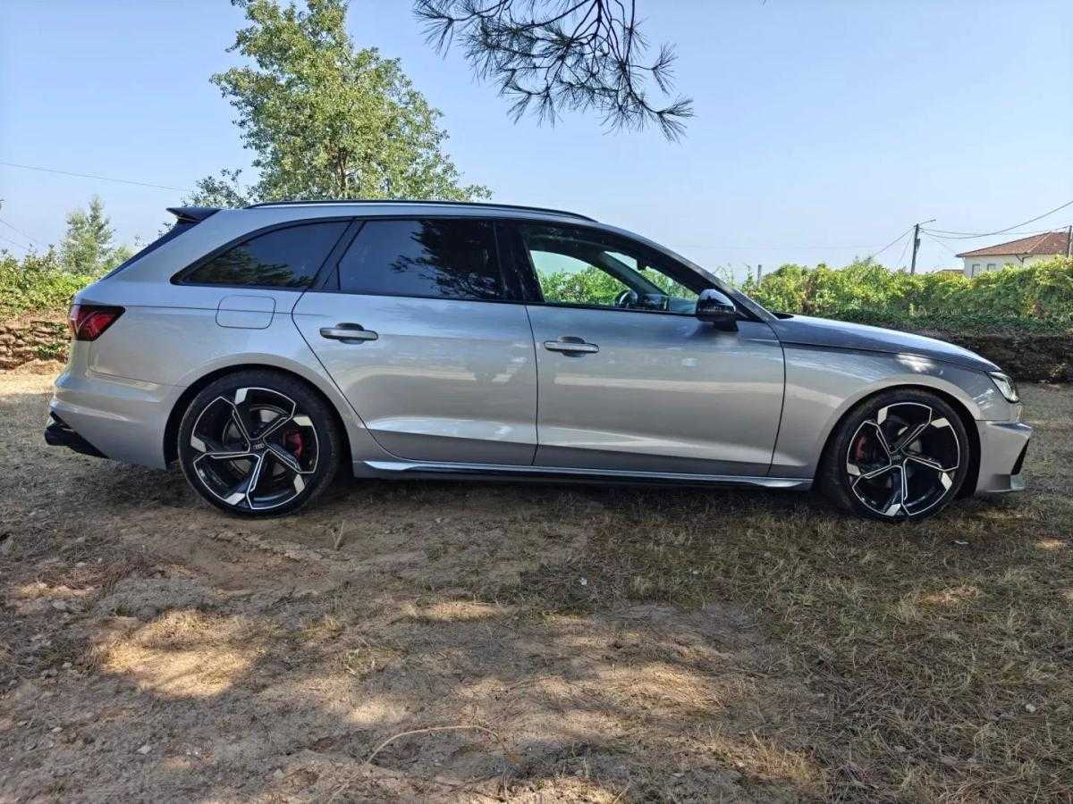 audi-a4-avant-2023-diesel-1968cc
