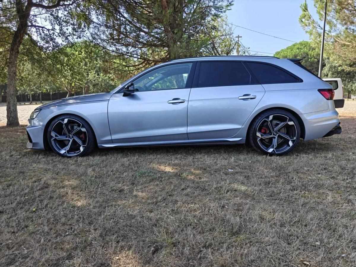 audi-a4-avant-2023-diesel-1968cc
