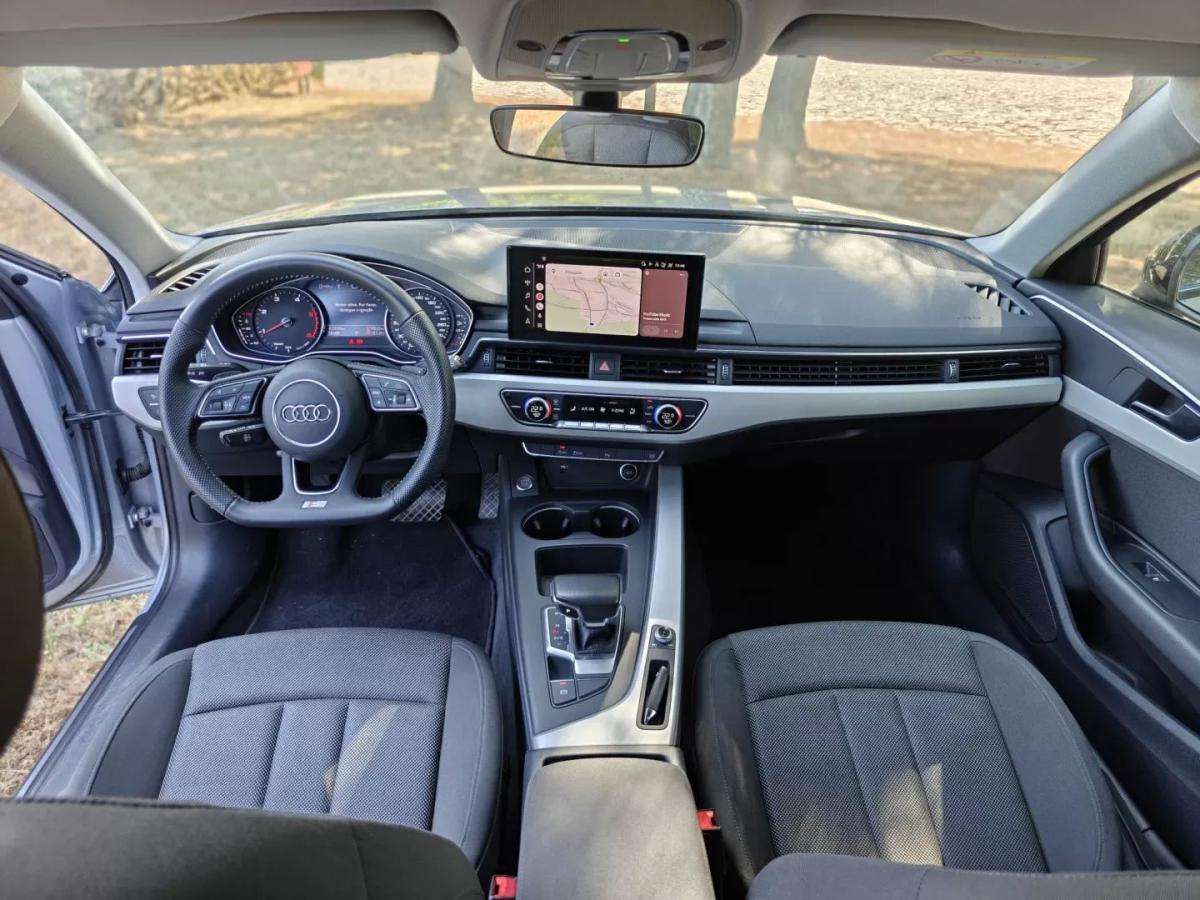 audi-a4-avant-2023-diesel-1968cc