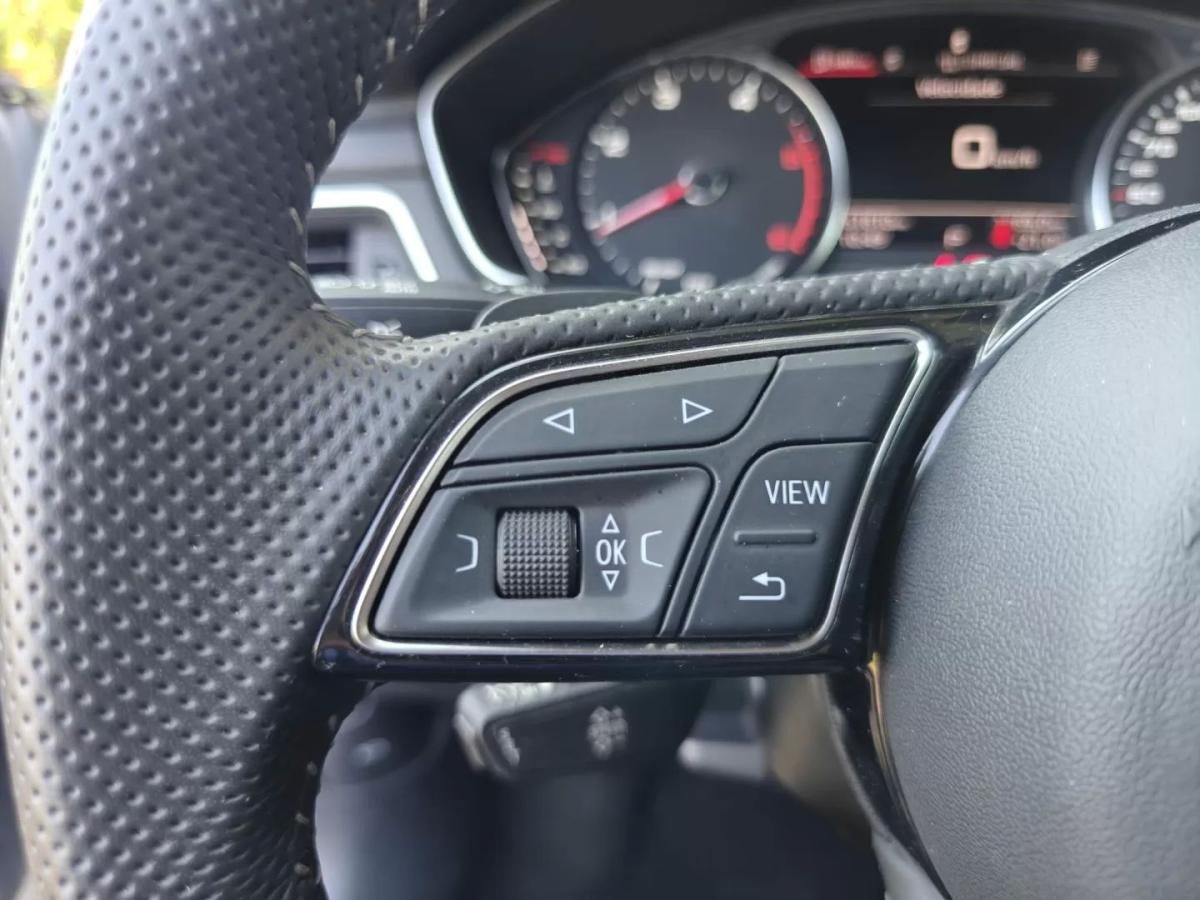 audi-a4-avant-2023-diesel-1968cc