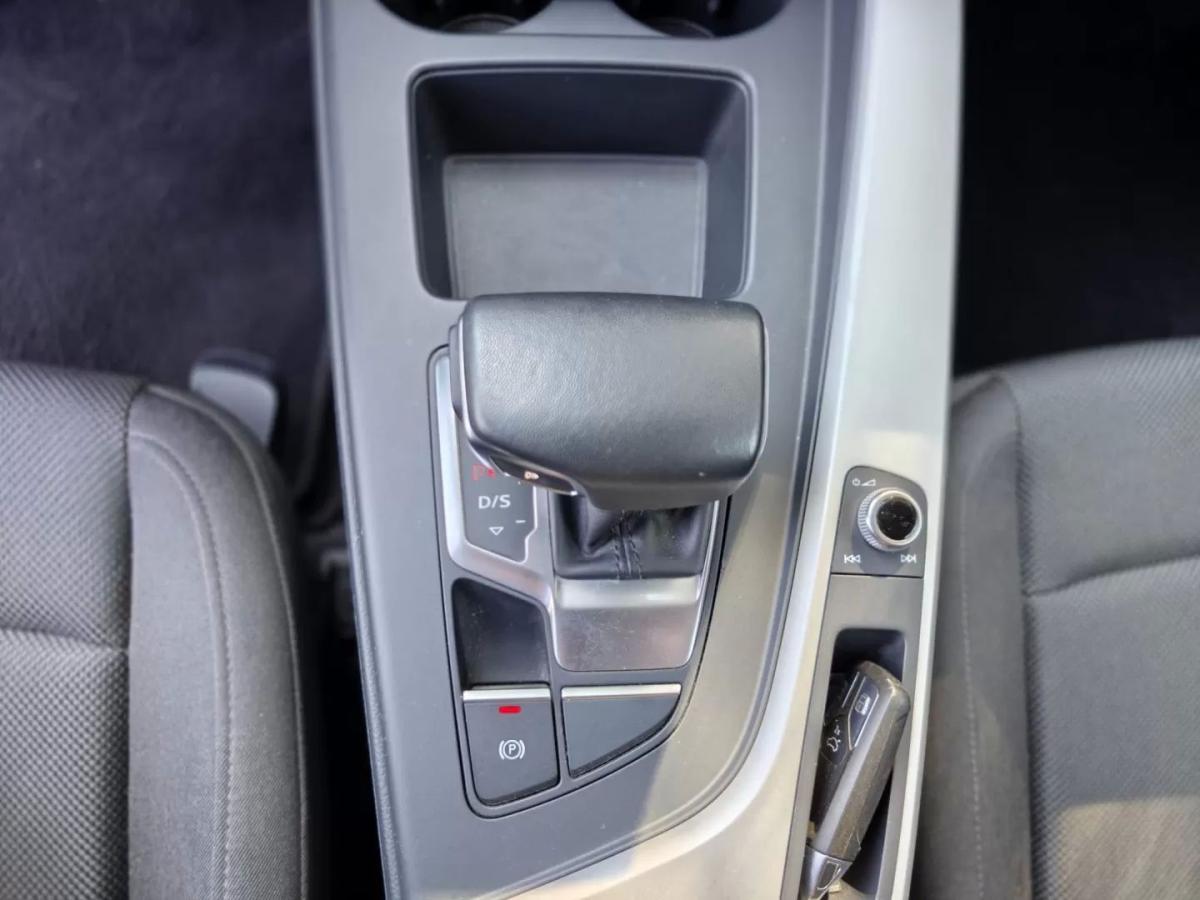 audi-a4-avant-2023-diesel-1968cc