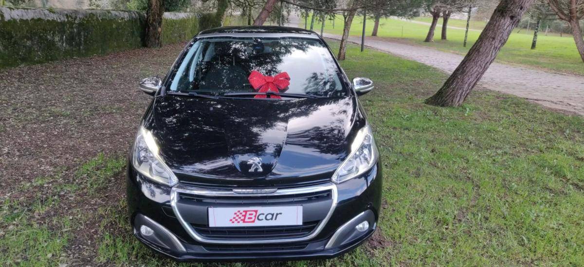 peugeot-208-2017-gasolina-1199cc