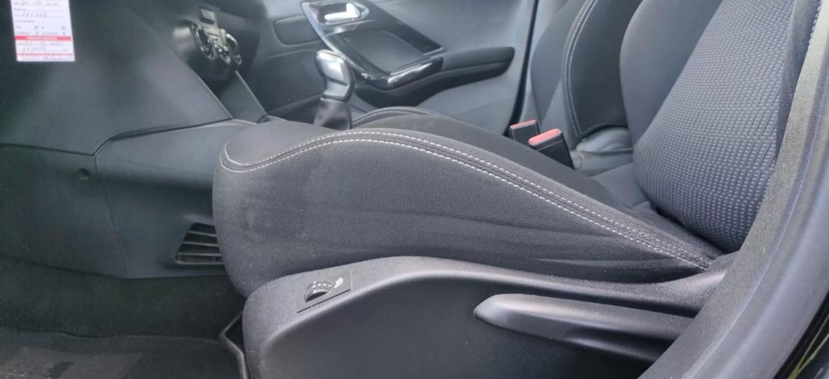 peugeot-208-2017-gasolina-1199cc