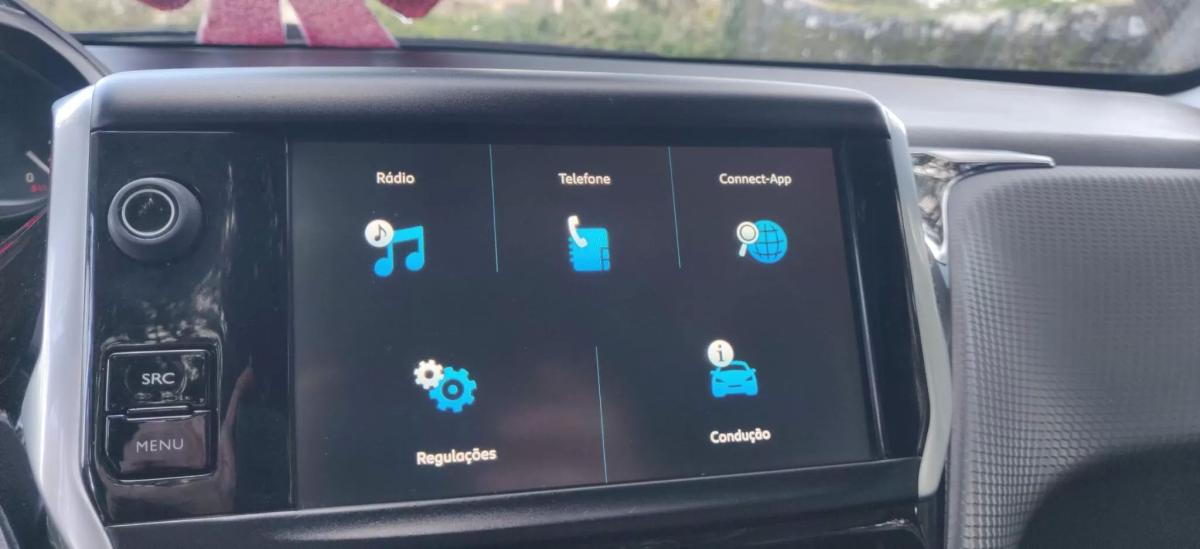 peugeot-208-2017-gasolina-1199cc