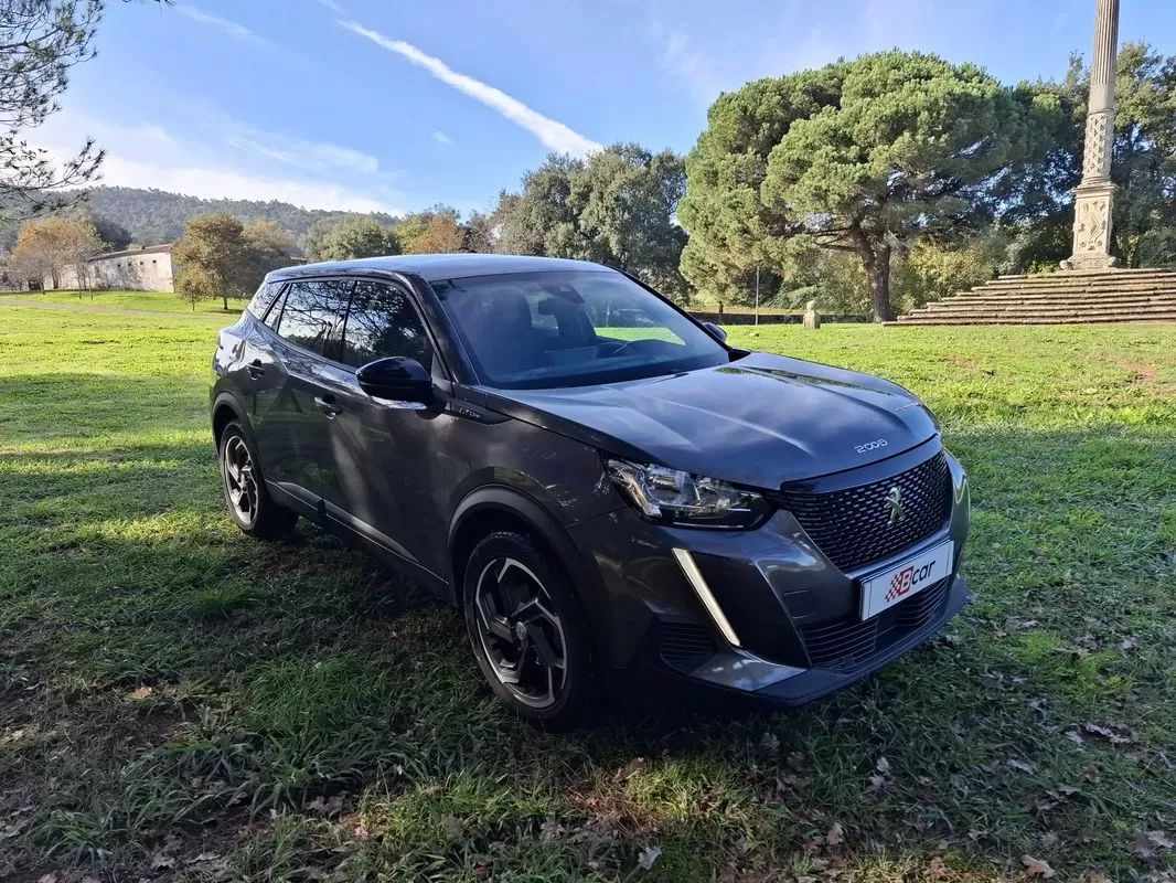 peugeot-2008-2023-gasolina-1199cc