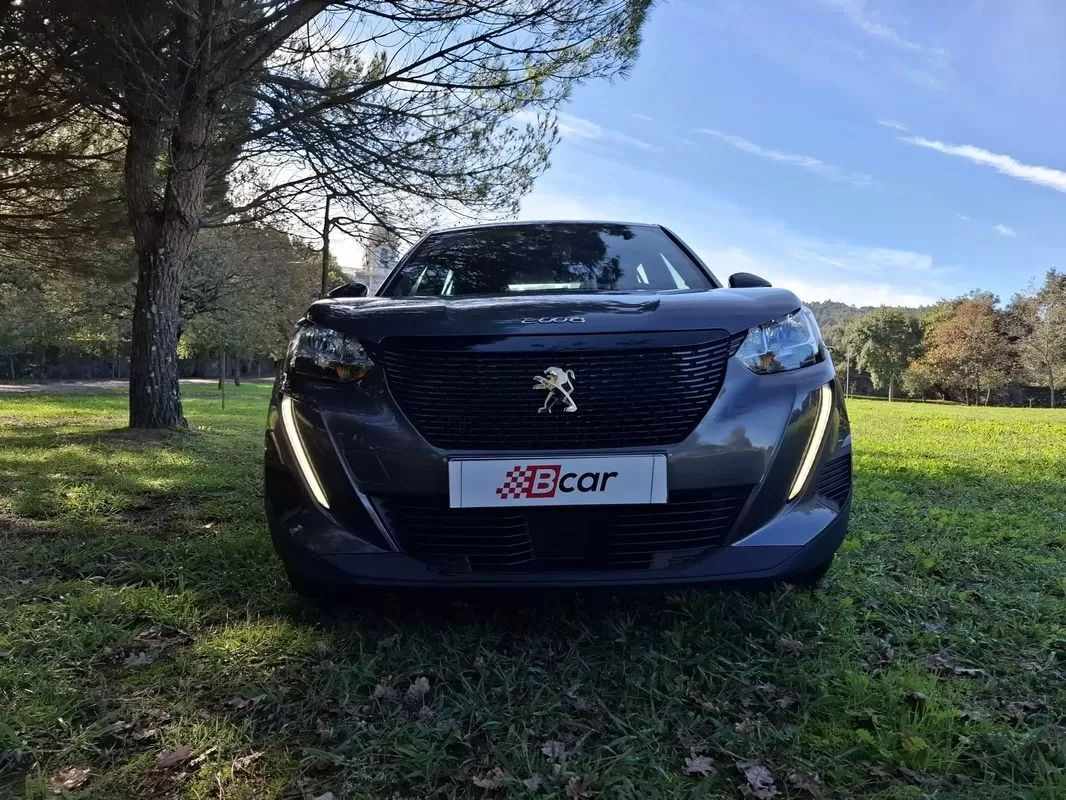 peugeot-2008-2023-gasolina-1199cc