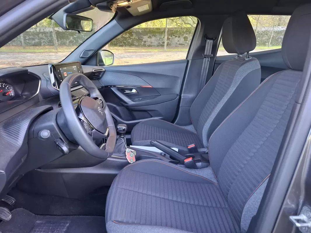 peugeot-2008-2023-gasolina-1199cc