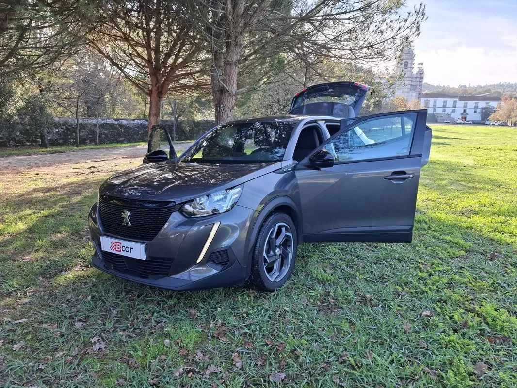 peugeot-2008-2023-gasolina-1199cc