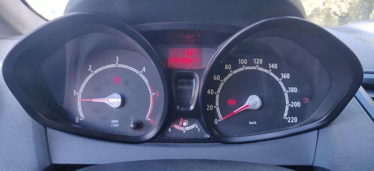 ford-fiesta-2010-diesel-1400cc