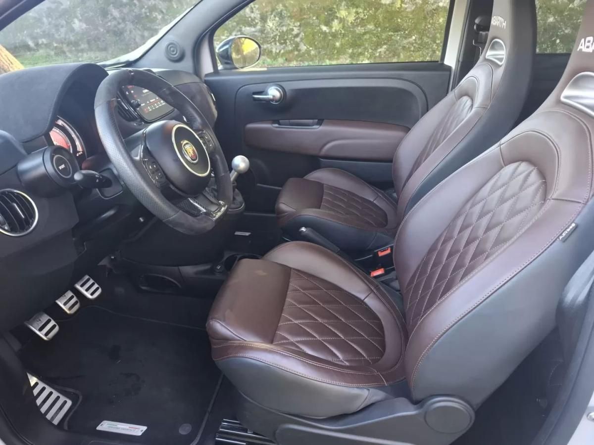 abarth-695-2023-gasolina-1368cc