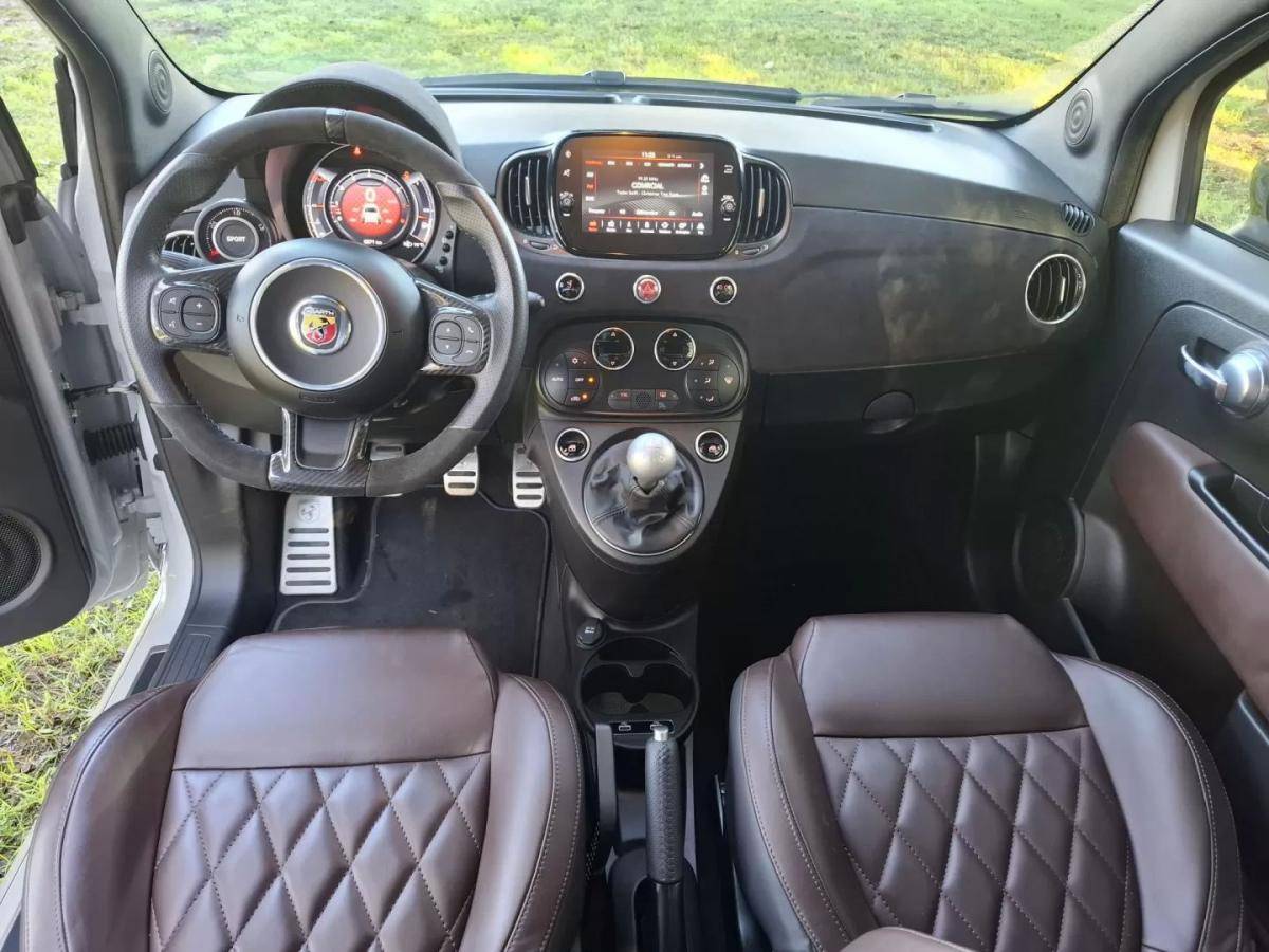 abarth-695-2023-gasolina-1368cc