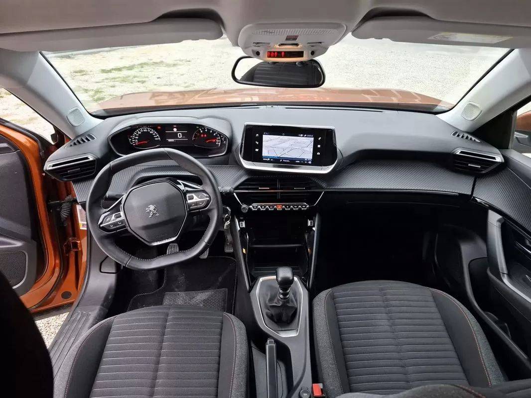 peugeot-2008-2021-gasolina-1199cc