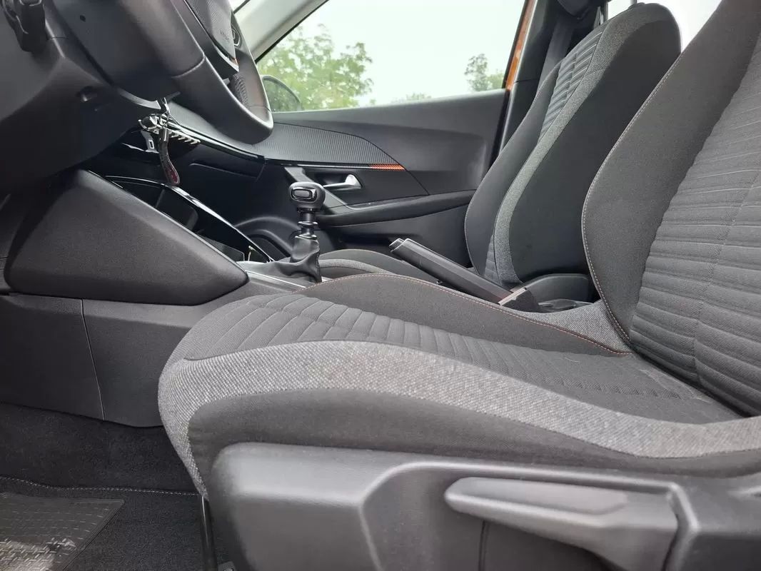 peugeot-2008-2021-gasolina-1199cc