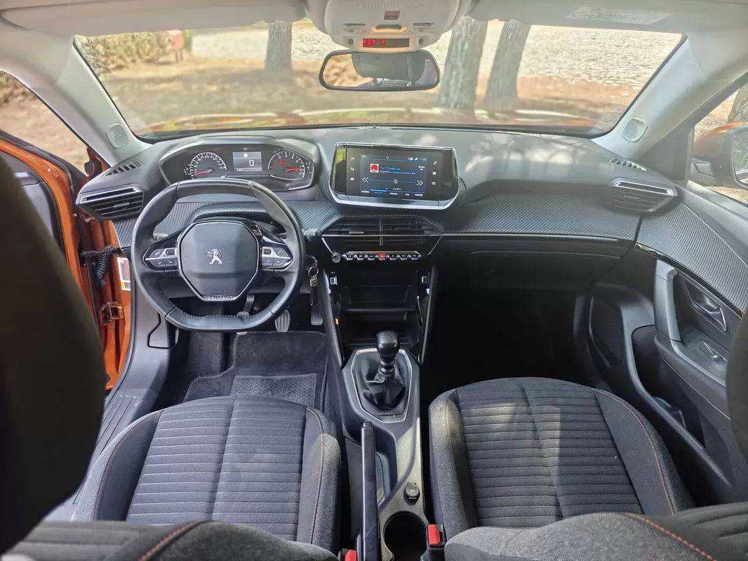 peugeot-2008-2021-gasolina-1199cc