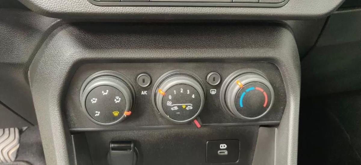 dacia-sandero-2025-gpl-999cc