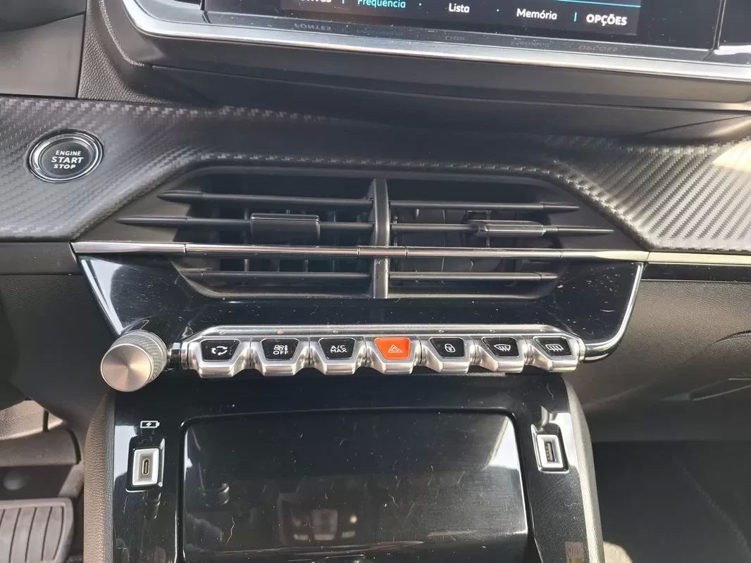 peugeot-e-208-2021-eletrico-0cc