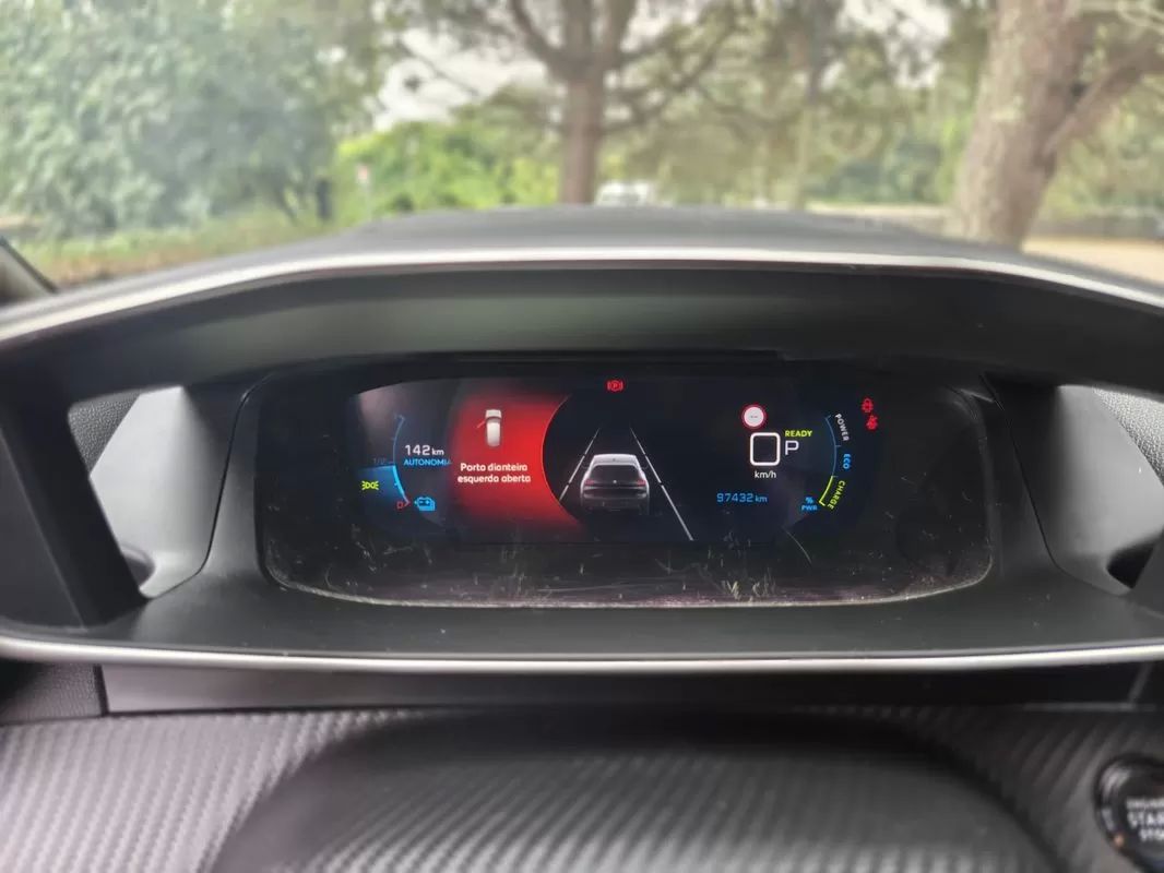 peugeot-e-208-2021-eletrico-0cc