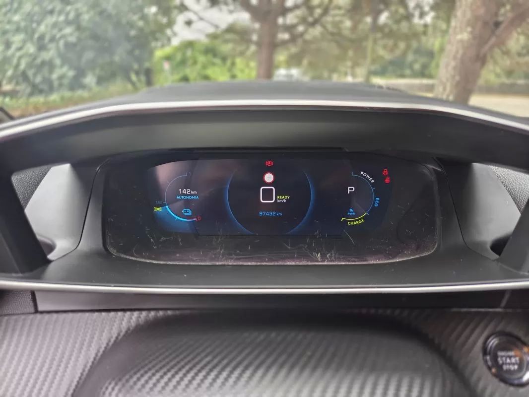 peugeot-e-208-2021-eletrico-0cc