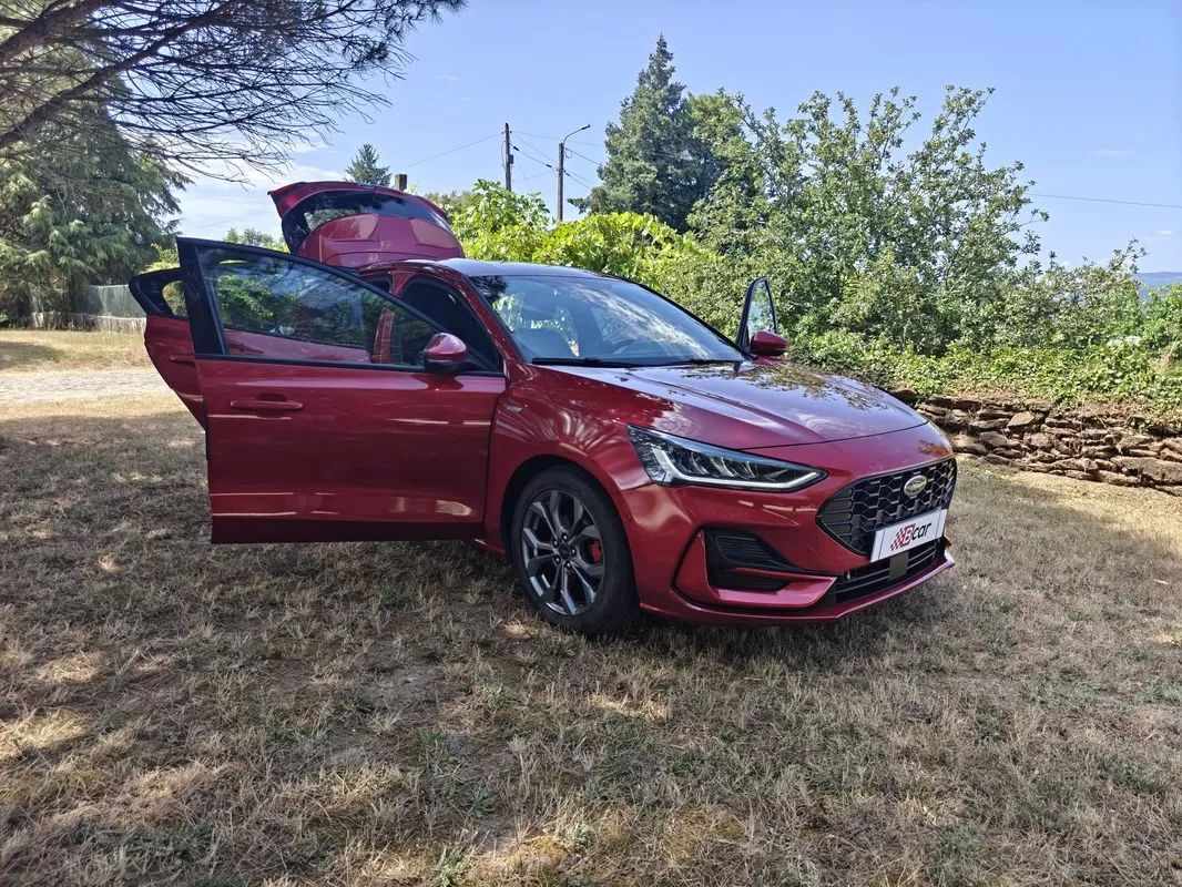 ford-focus-2023-gasolina-998cc