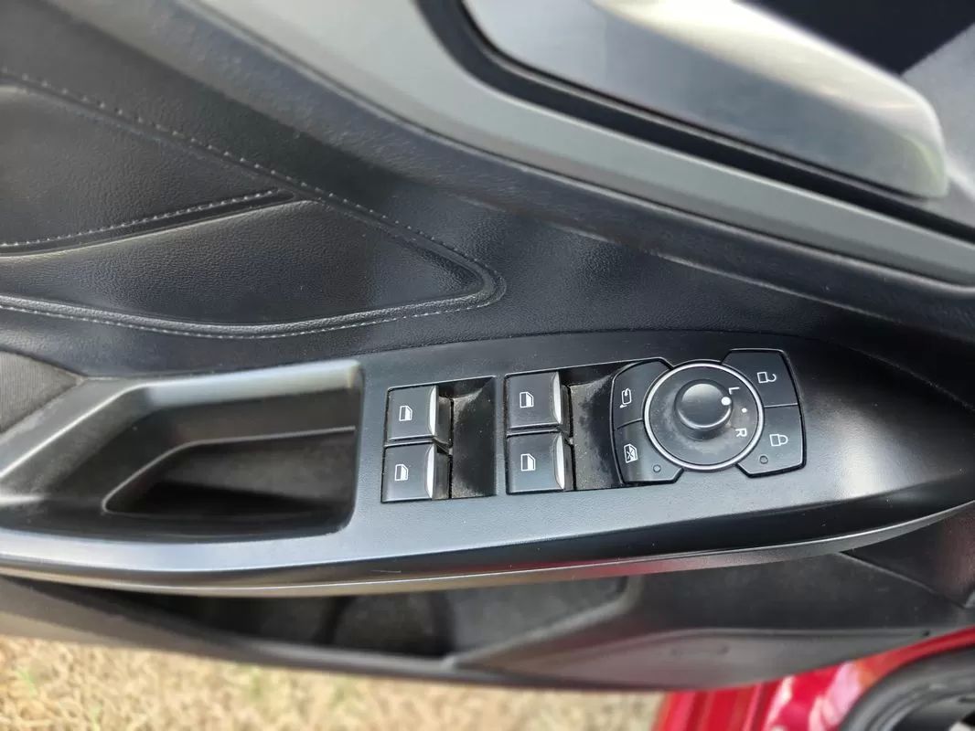 ford-focus-2023-gasolina-998cc