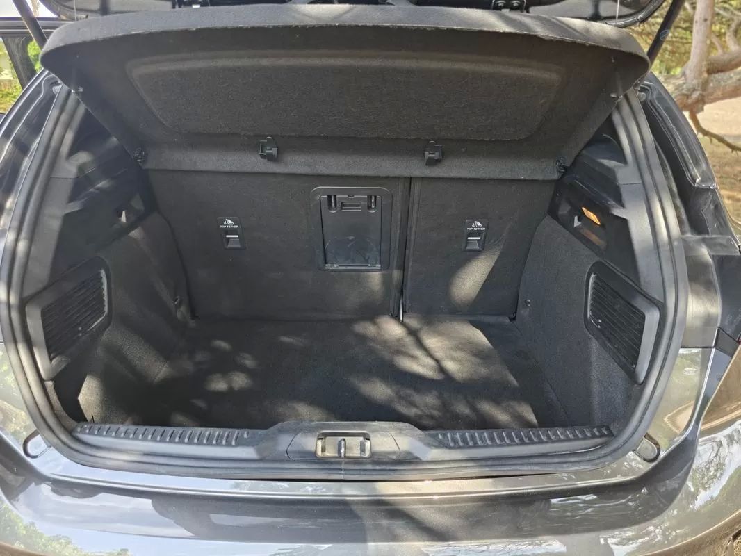 ford-focus-2023-gasolina-998cc