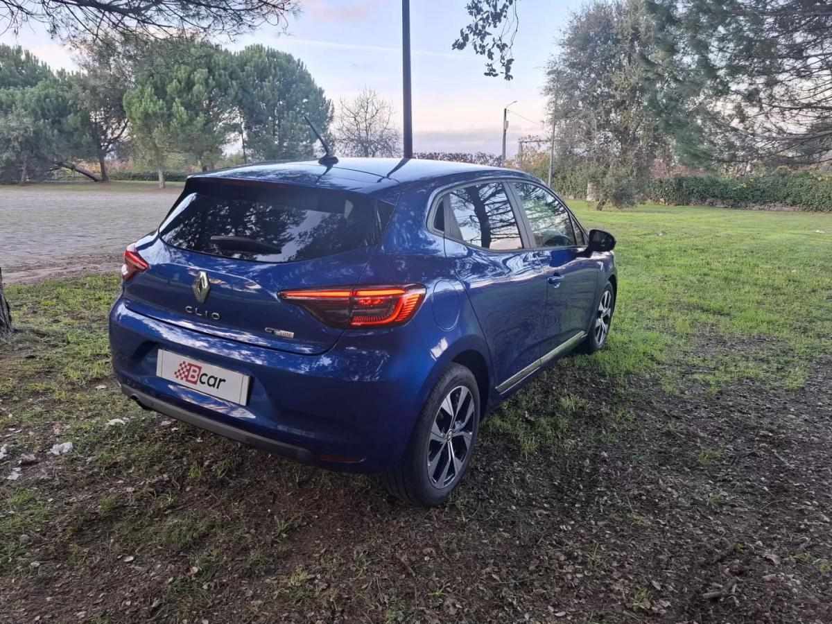 renault-clio-2023-diesel-1461cc