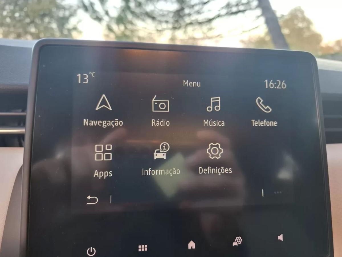 renault-clio-2023-diesel-1461cc
