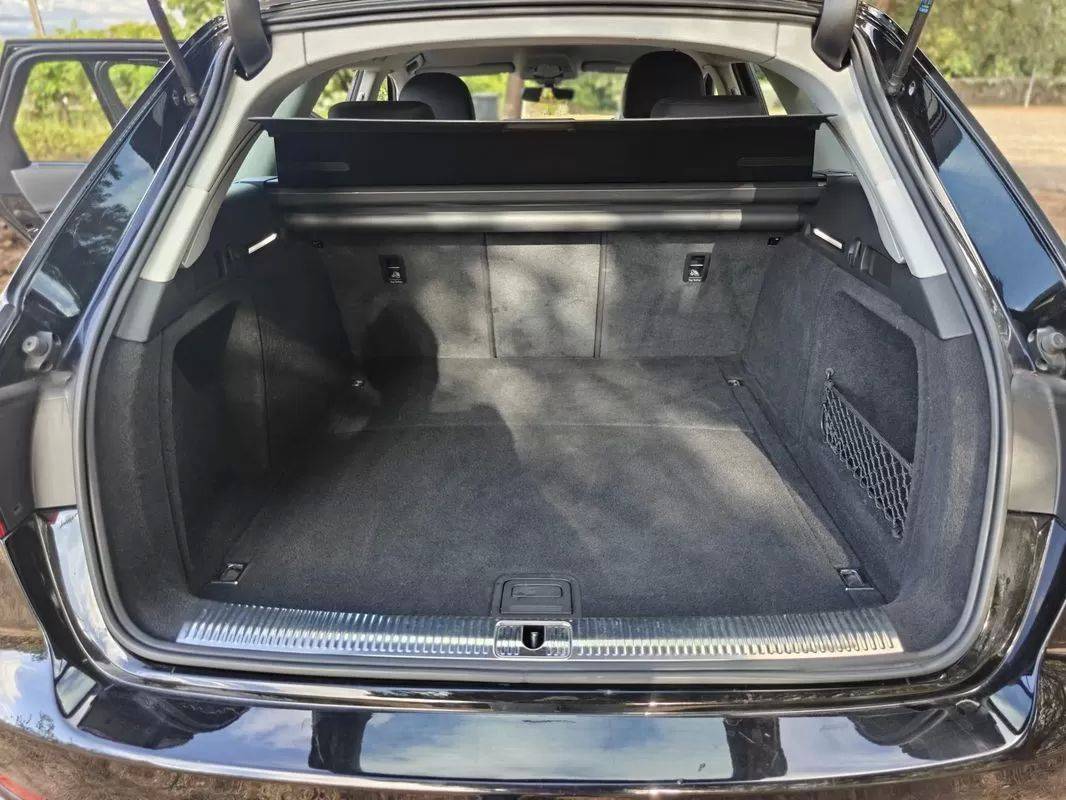 audi-a4-avant-2019-diesel-1968cc